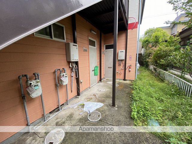 アップルエステート東黒松の玄関写真
