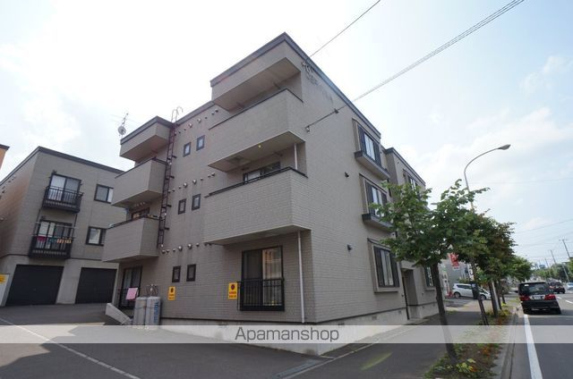 CERVINIAの外観写真