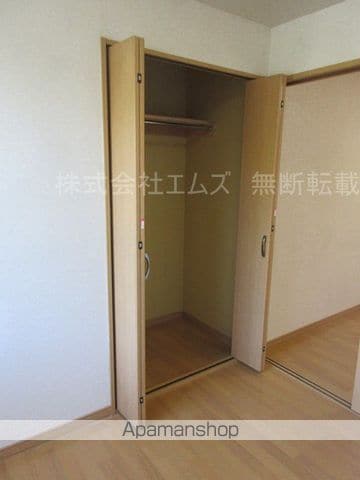 フリューブジョーヌIIIの内装写真