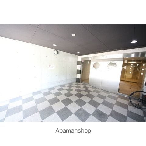 レジディア東桜の玄関写真