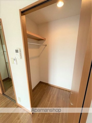 コリーヌ　ヴィラージュ[1K/30.94m2]の収納