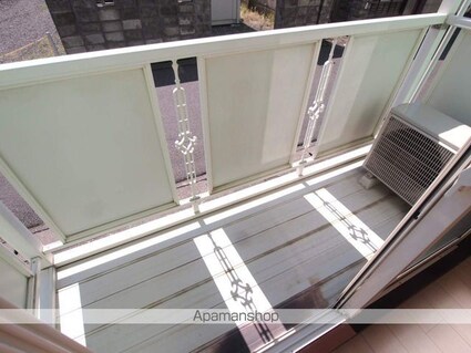 Ｓｕｒｐｌｕｓ　Ｔｗｏ　Ｒｉｖｅｒｓｉｄｅ　Ｈｉｌｌ寿Ａ[1LDK/45.55m2]のバルコニー