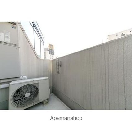 Ｄｅｗ　Ｌａｖａｎ新橋[1K/22.96m2]のバルコニー