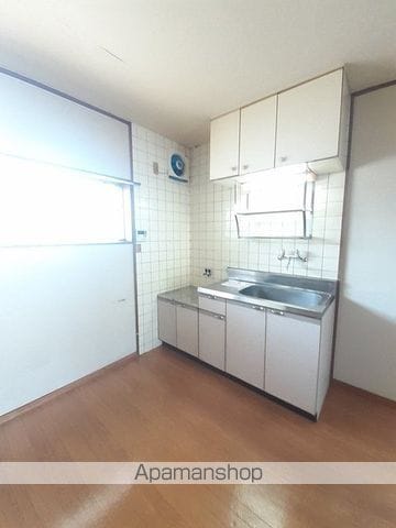 春日ハイツの内装写真