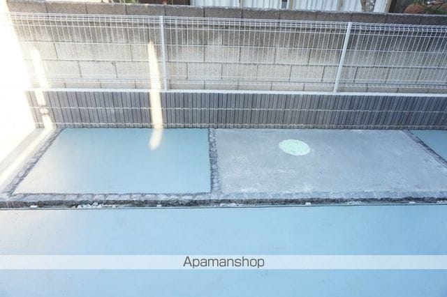 リブリ・グリュ アンレーヴの周辺写真