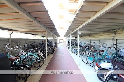 香川県高松市木太町[2LDK/68.58m2]の共用部3