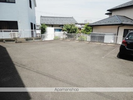 ドリームハイツⅢ[2LDK/60.19m2]の駐車場