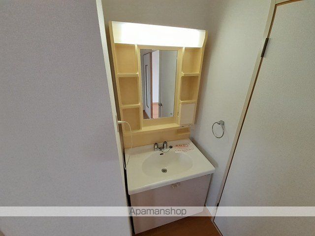 apartment 茨城県行方市玉造甲5610-6
地図を見る