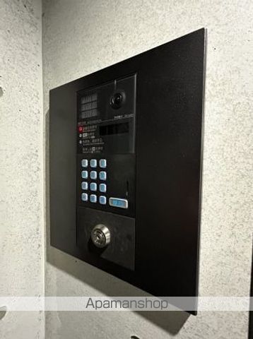 アグレシオ品川大井の玄関写真