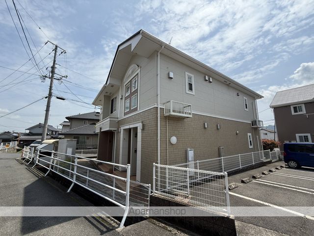 アール・ド・ヴィーヴルCの外観写真