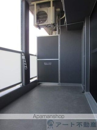 ＭＡＹＦＡＩＲ　ＳＴＡＴＩＯＮ　ＦＲＯＮＴ　ＰＲＥＭＩＵＭ[1LDK/31.04m2]のバルコニー