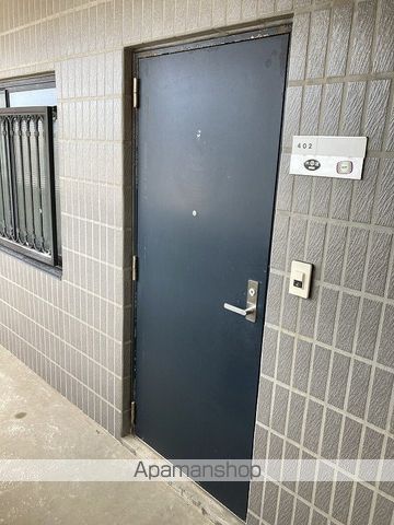 T&K寺尾前通の玄関写真
