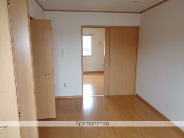 プラッサムコートTI A棟の内装写真