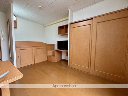 レオパレスアツモリ[1K/23.18m2]のリビング・居間1