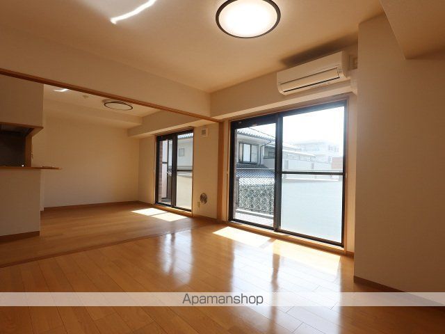 可部線 緑井駅 徒歩6分 6階建 築25年の内装写真