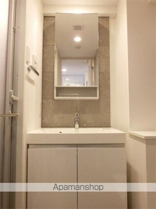 ＺＯＯＭ新宿西落合[2K/30.42m2]の洗面所