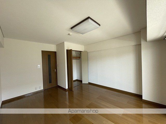 プログレス八乙女の内装写真