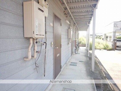 徳島県徳島市吉野本町６丁目[1K/21.53m2]のエントランス1