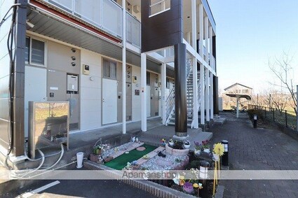 レオパレスファンタジスタ[1K/19.87m2]のエントランス1