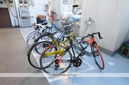 メゾン・ド・マルス[1R/13.98m2]の共用部3