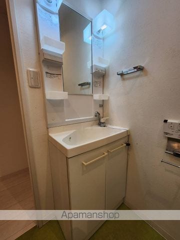 ライオンズマンション赤坂第3の内装写真