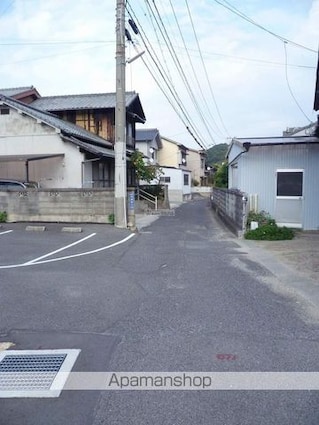 レオパレスサニーコート大町[1K/22.35m2]の周辺1