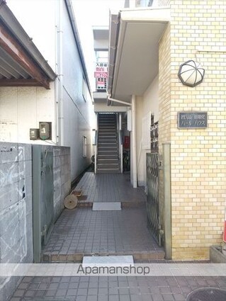 和歌山県和歌山市湊本町２丁目[1DK/31m2]のエントランス2