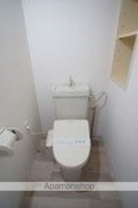 Ｔ’ｓ　ｇａｒｄｅｎ光が丘[3LDK/65.72m2]のトイレ