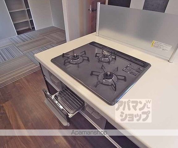 COMFORZA有隣の内装写真