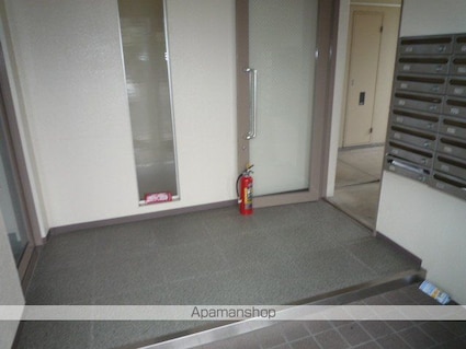 マリーブ１８２０[1K/22.75m2]のエントランス