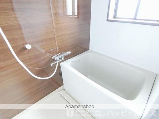ロイヤルハイツ泉の内装写真