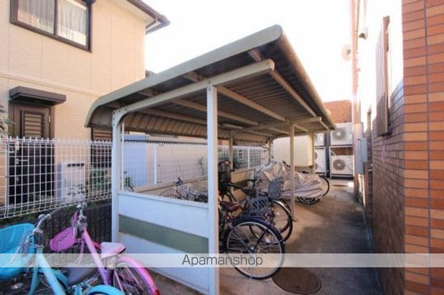 5清邦ビルの玄関写真