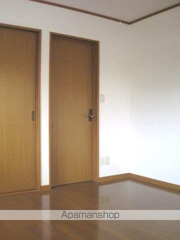 第2ロイヤル大嶋の内装写真