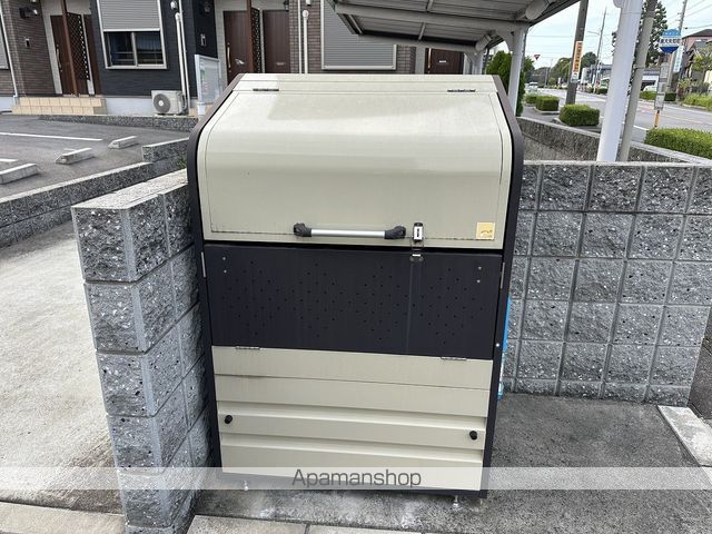 トルナールのその他写真