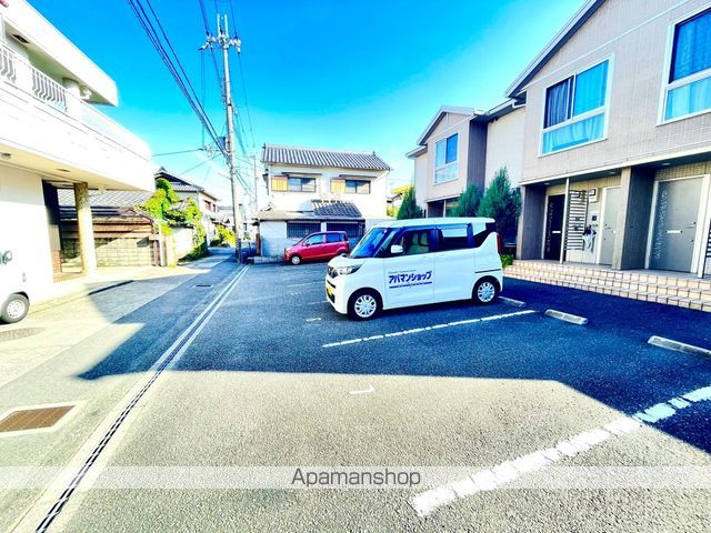 【岩出市山のアパートの写真】