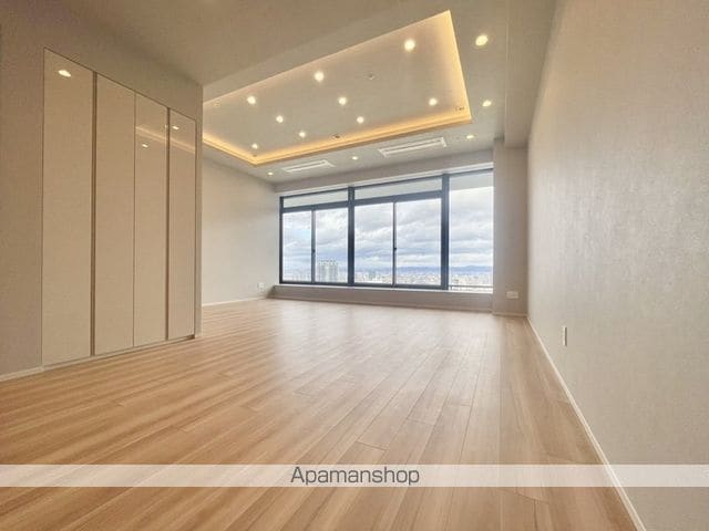 Brillia Tower 堂島の内装写真