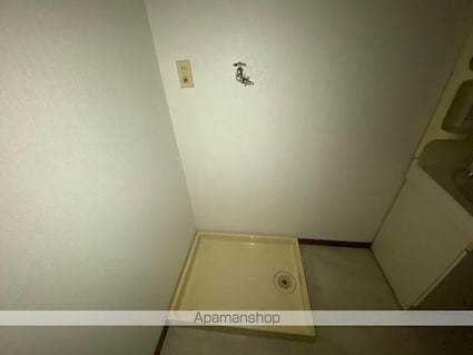 香川県高松市香西南町[2LDK/60.8m2]の内装1