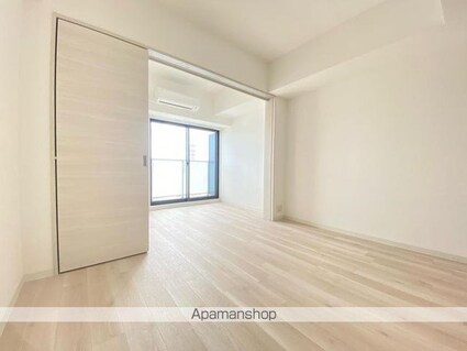 ＳーＲＥＳＩＤＥＮＣＥ中新町ａｖｅｌｉｓ[1LDK/28.81m2]のリビング・居間