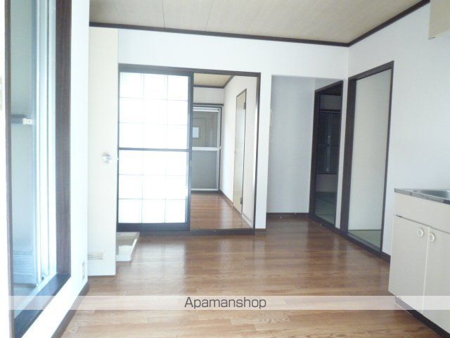 ブルーレイクAの内装写真