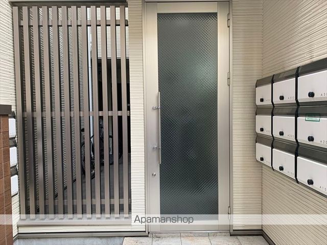 FMAISONFINOの玄関写真