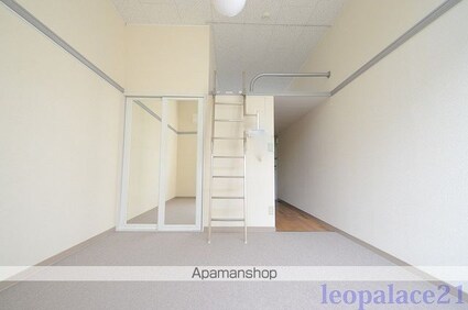 レオパレス１００[1K/20.28m2]のリビング・居間