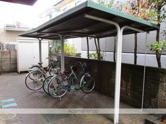 モダンタイムス IIIの内装写真
