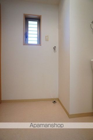アスティオンIIの内装写真