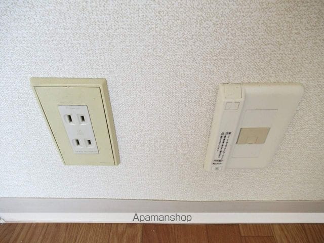 メゾンアールIの内装写真