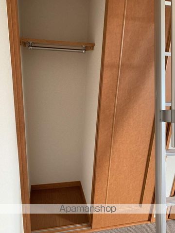 レオパレス中里の内装写真