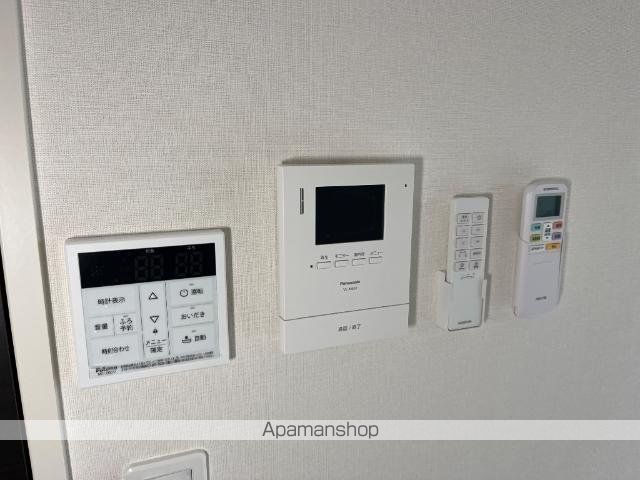 PLAINE掛尾の内装写真
