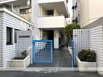 東京都文京区本郷６丁目[1R/14.46m2]のエントランス2