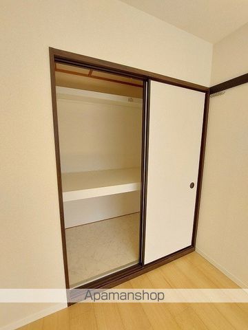 フォーブル吉田の内装写真