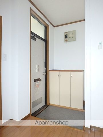 サンコート高尾の玄関写真