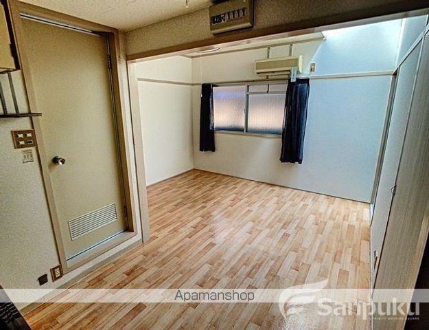 宮田ビルの内装写真